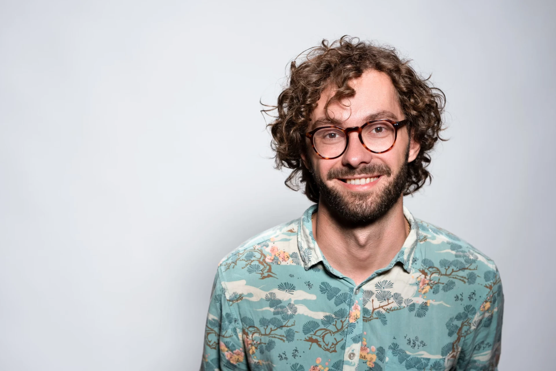 James, 31